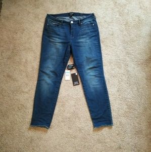 nine west cigarette jeans